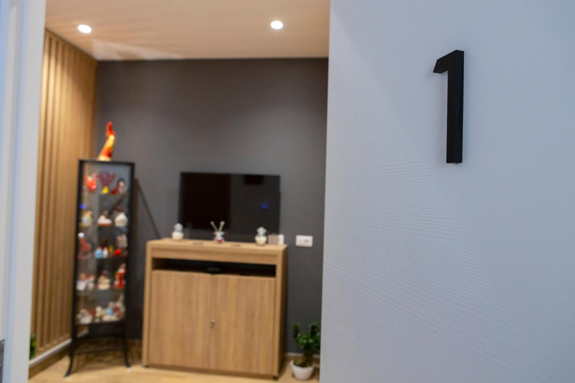 Alleria Rooms Неаполь Экстерьер фото