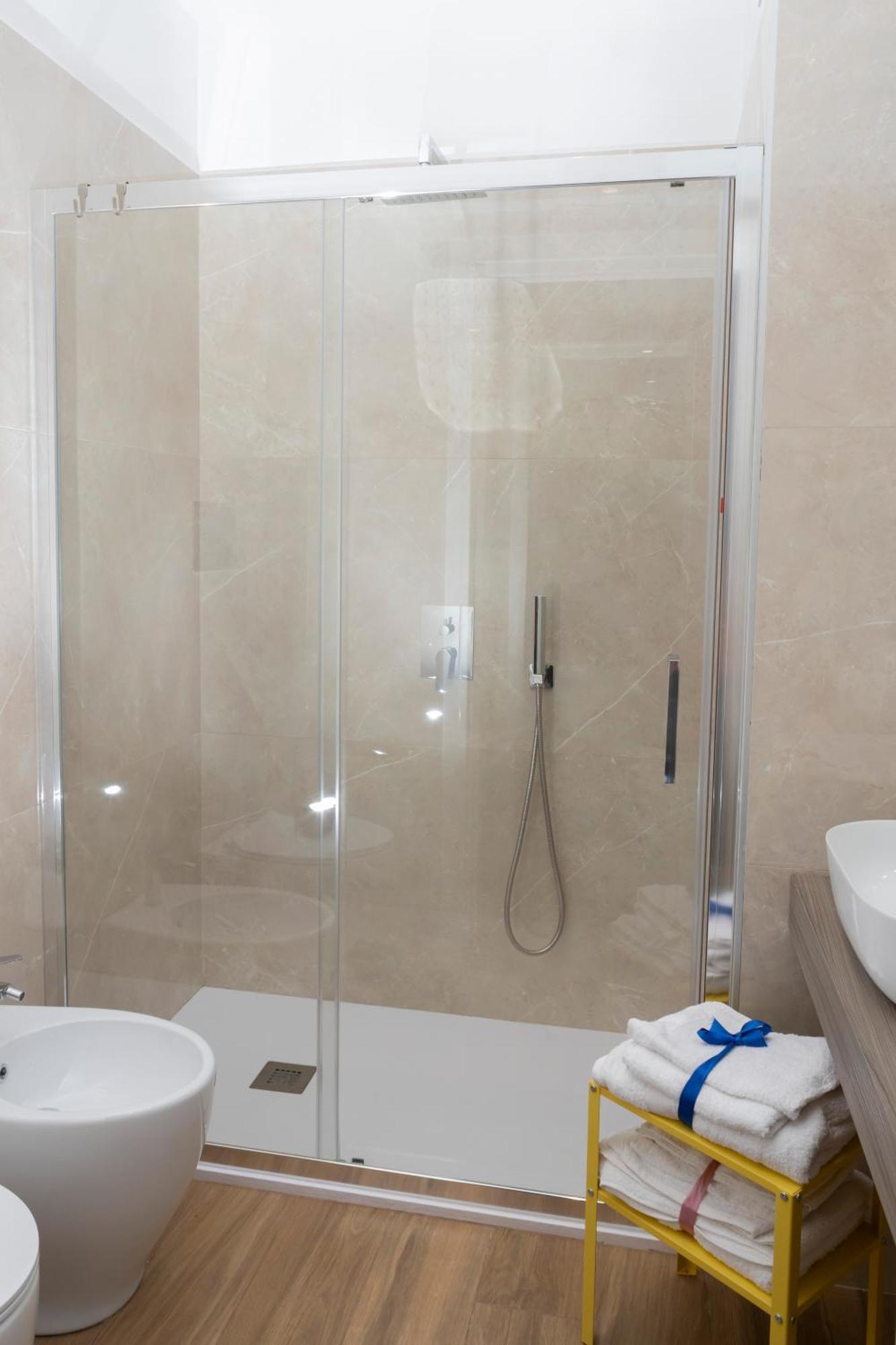 Alleria Rooms Неаполь Экстерьер фото