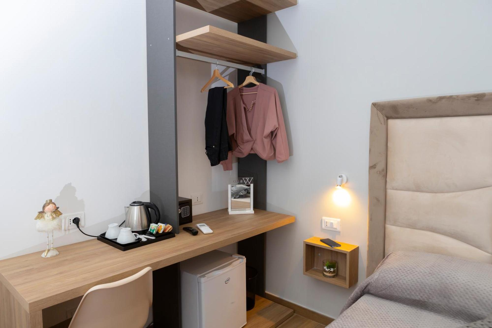 Alleria Rooms Неаполь Экстерьер фото